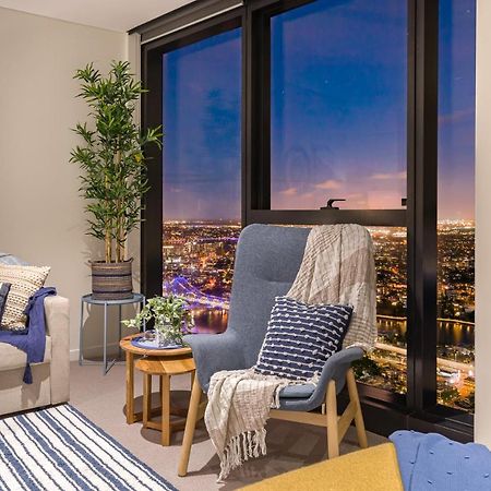 Hamptons Retreat On Level 77 Skytower Apartment Brisbane Bagian luar foto